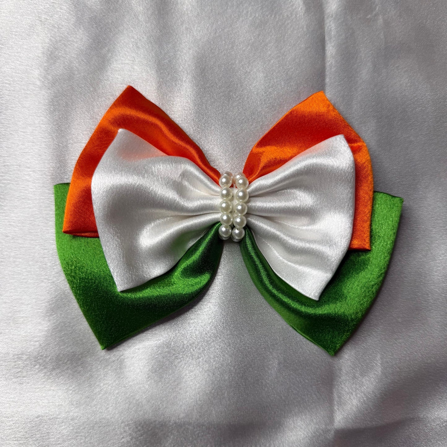 15 August Special Tricolor Pearl 3-Layer Satin Bow by Scrunchies Mall
